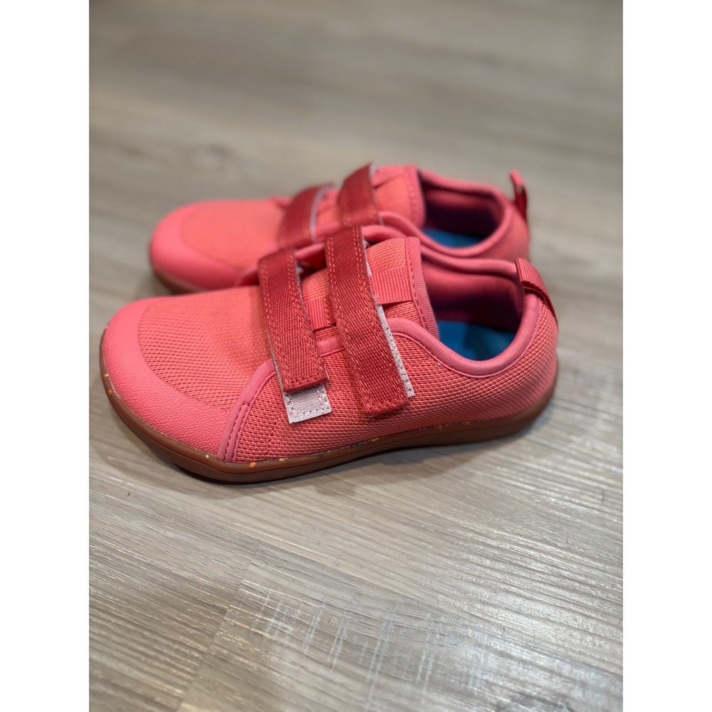 WHITIN Kids Barefoot Sneakers Pink Coral Mesh Hook Loop Straps Size 33